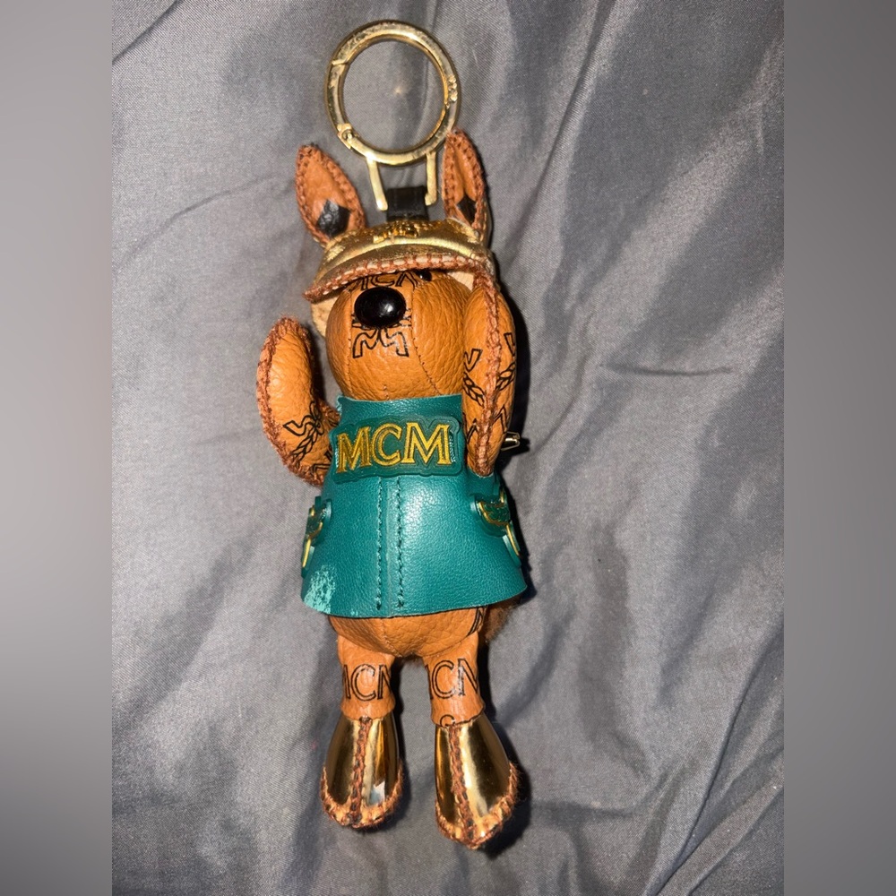 MCM Park Rabbit Charm